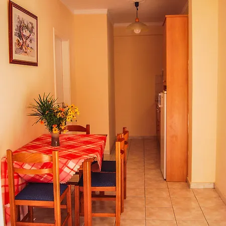 Lejlighedshotel Lido Sofia Agios Gordios (Corfu)