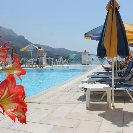 Lido Sofia Aparthotel 4*