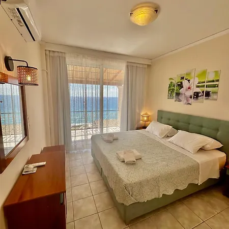 Lido Sofia Lägenhetshotell Agios Gordios (Corfu)