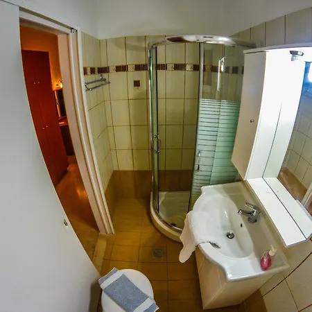 Lido Sofia Lägenhetshotell Agios Gordios (Corfu)